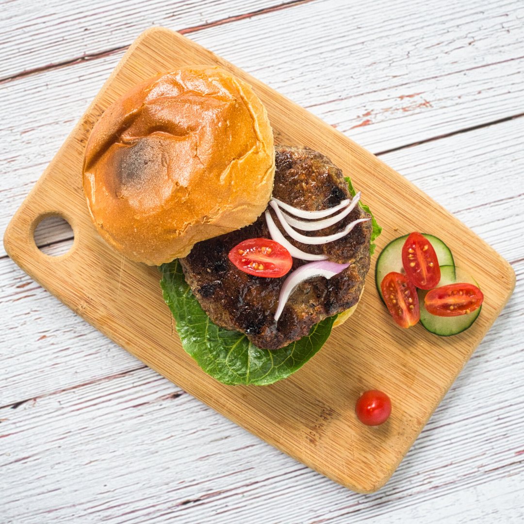 This summer - don’t bore your taste buds with the same old standard burgers. Spice them up with Baharat to add a punch of 🌶️ peppery &amp; zesty flavors 🍔

soo.nr/JQXf

#baharatspice #baharat #burgerrecipe #burgerrecipes #yummy #foods #yum #eating #foodie #bestoftheday