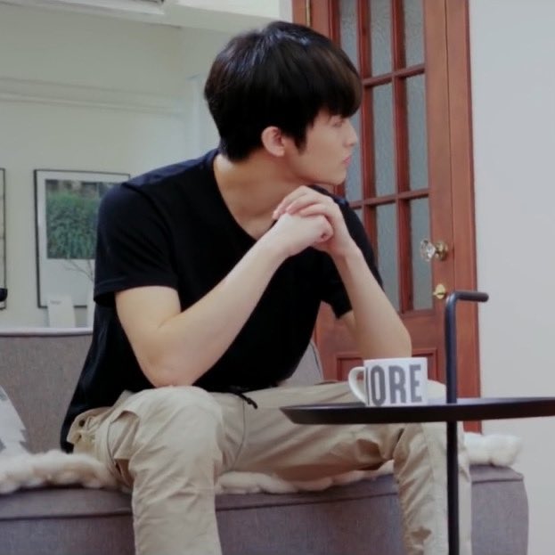 มินหนี้ ณ กิมโป tweet media