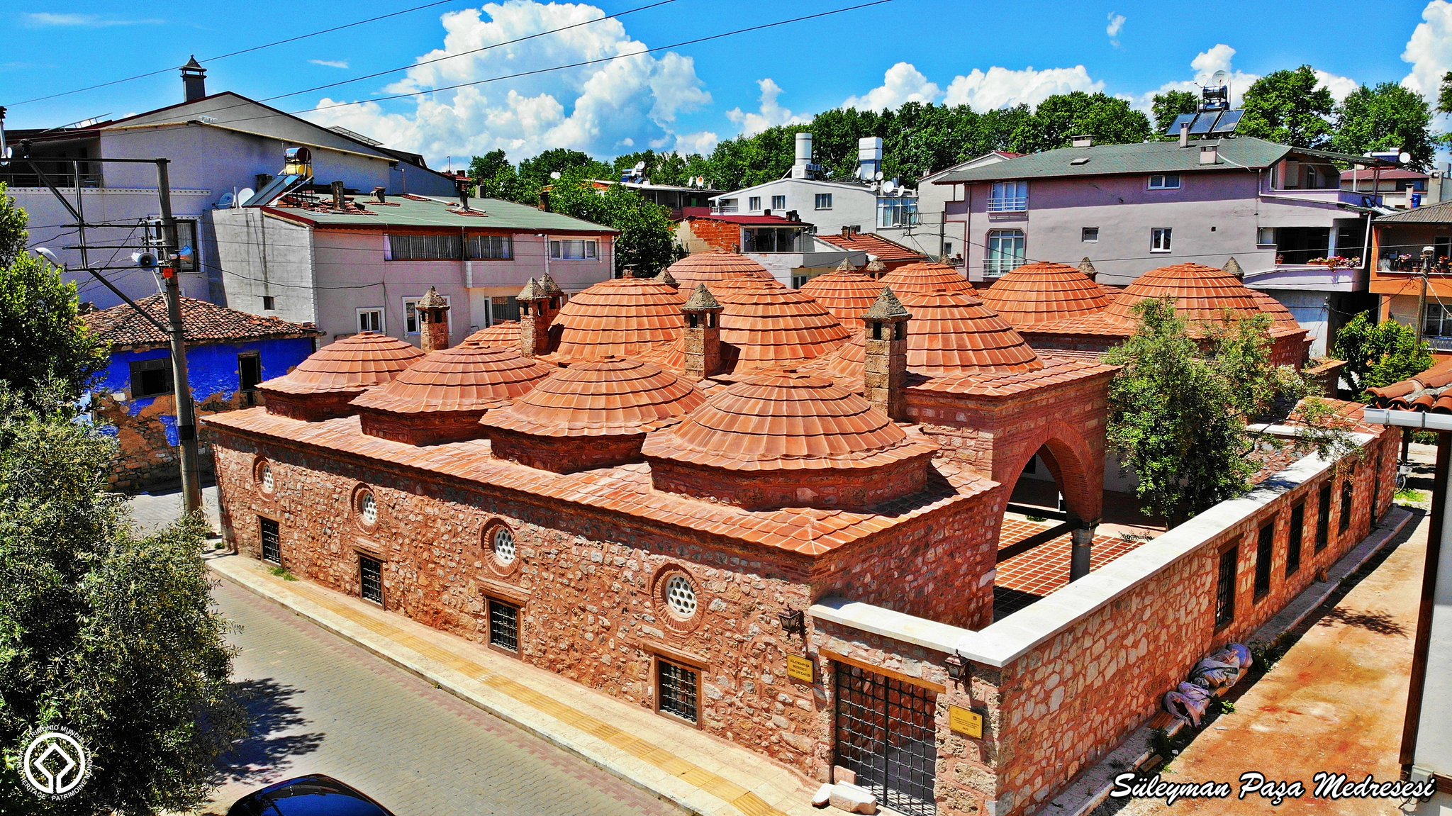 Osmanlinin Ilk Medresesi Suleyman Pasa Medresesi Iznik Turkiye Tripadvisor
