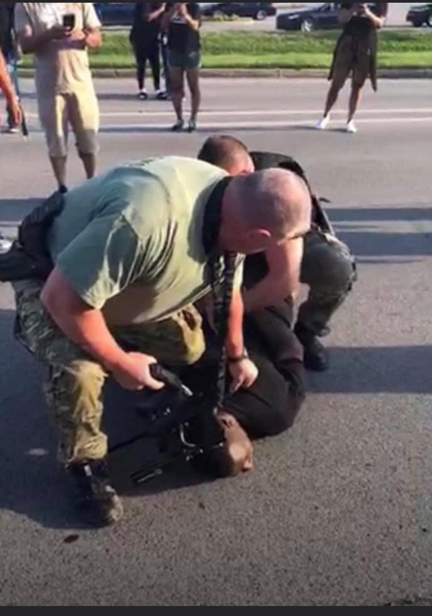 JoinBMe's tweet image. BMe Bro. Tim Findley (not Trenton) being knelt on w/a gun to his head for marching against police violence. We don't need shock &amp;amp; sympathy. We need Allies for liberty and justice. 
@SeanGibbons_ @dnbornstein @ABLImpact @SusanDavisNY @RenoWeber @HendersonKaya @jasiri_x @DoveSoars