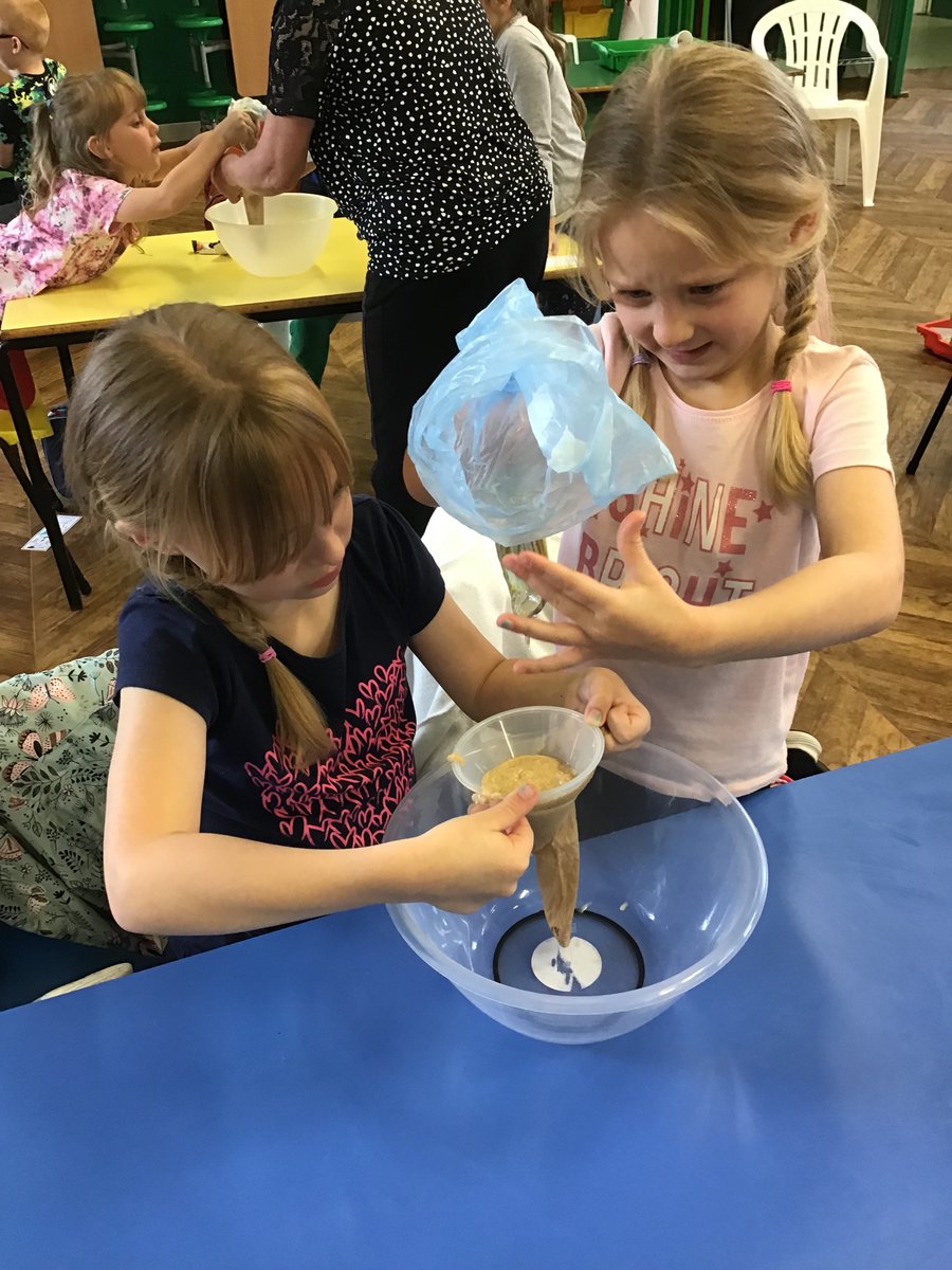 StJohnRCPrimary's tweet photo. Today we were learning all about the digestive system. For our experiment we tried to create our own digestive system. It was very messy, you can use your imagination as to what the end product was meant to represent. https://t.co/wyNG4xryRF