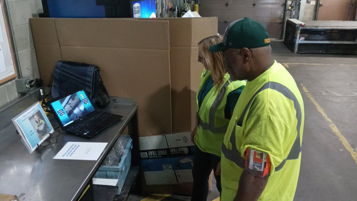MkeSafety's tweet photo. Julie and Ron watch funny vines to remember not to "slip" into dehydration #NP_UPSers #NPWellness #WellnessWednesday #CoolSolutions #Hydration #Safety #LiveSafely #UPS #OccupationalWellBeing https://t.co/ic9JnMoPJu