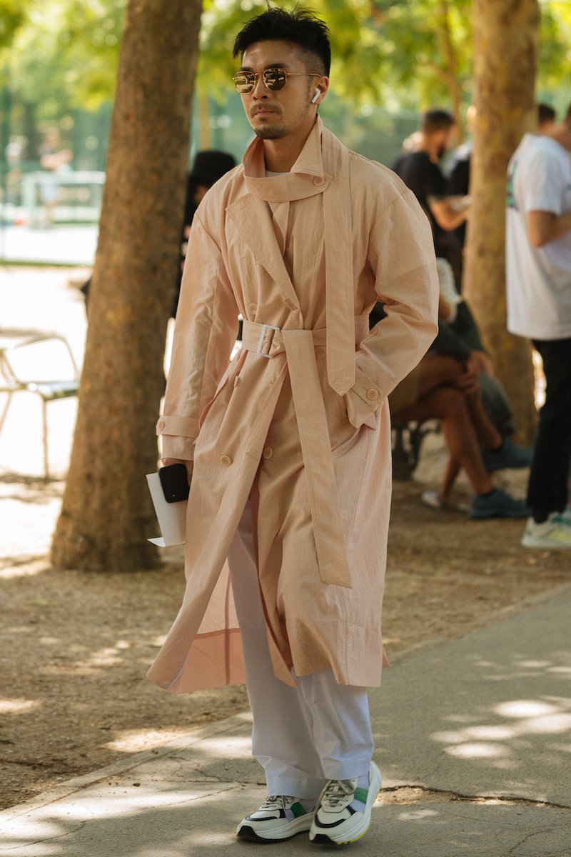 mennmenswear's tweet photo. Best Dressed Man

By Pause Magazine

#pausemagazine #pauseonline #paris #pfw #bestdressed #bestdressedman #bestdressedmen #fashion #style #menswear #mensfashion #menstyle #streetfashion #streetstyle #streetwear #fitoftheday #bigfitoftheday #fashionweek https://t.co/rFDEyMEbCE