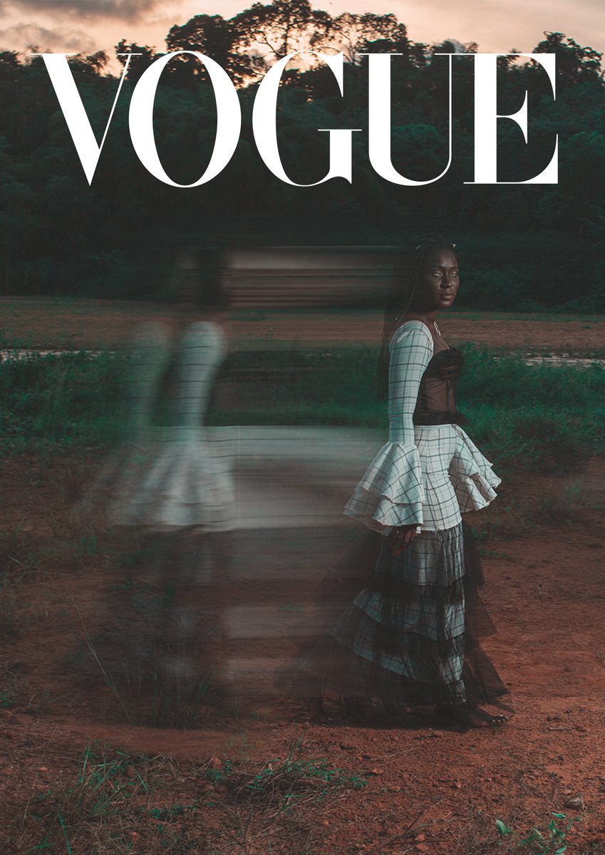 ericadet's tweet image. Bon j&apos;ai essayé 😥  #VogueChallenge