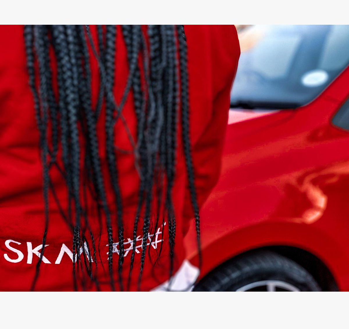 booksbysid's tweet photo. Red for danger ❤️🔥
Stay warm and be one of the first to own the new Winter range merchandise.
:
#skmclothing #skm #wearitwithpride #winterrange2020 #sweater #Beanie #streetwear #kasified #localbrands #Ad https://t.co/49FJ32fVpB