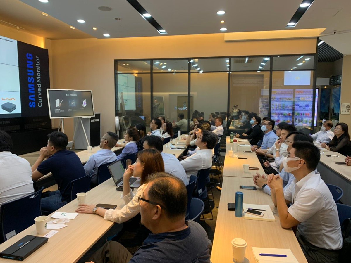 ECSIPC's tweet photo. SAMAUNG TAIWAN invited ECS to attend Telecom Smart Seminar Series in Taiwan on June 10, 2020 to introduce ECS solutions in B2B industry. The topic included Asset Tracking, Smart Education and Recognition System. 

#ECS #SAMAUNG
#LIVA #MiniPC #Telecom #B2BSolutions https://t.co/txd8TuLpba