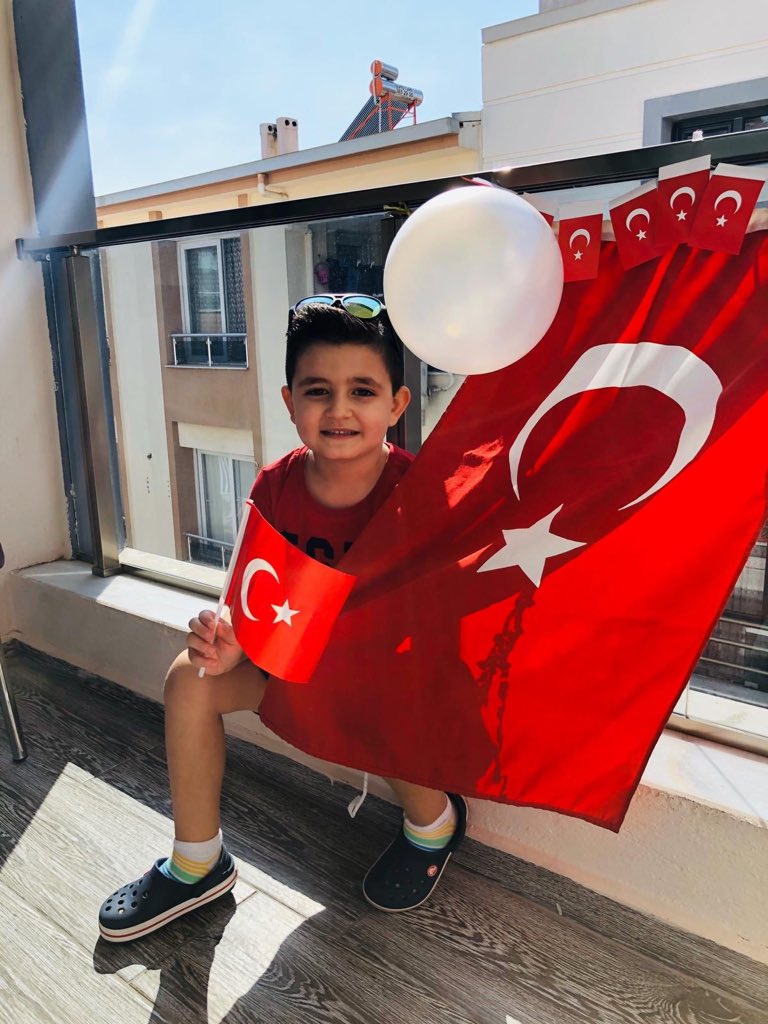 Tek çöZüm siZsiniz! Lütfen bu çocukların sesini duyun! <a href="/sgksosyalmedya/">SGK</a>