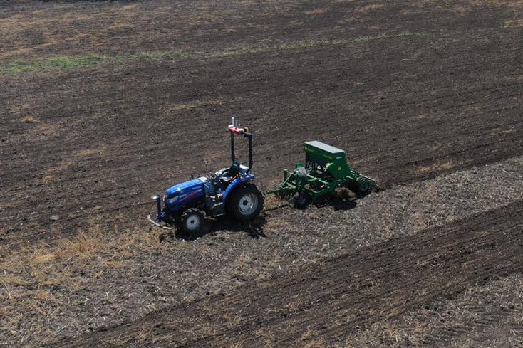 HarperOnTour's tweet image. See the latest developments with our world first Hands Free Farm at #CerealsLIVE2020 today. Catch new video footage in the @CerealsEvent Innovation and Tech Demo Ring cerealsevent.co.uk @FreeHectare @HarperAdamsUni  @PrecisionDec #degreesthatmatter