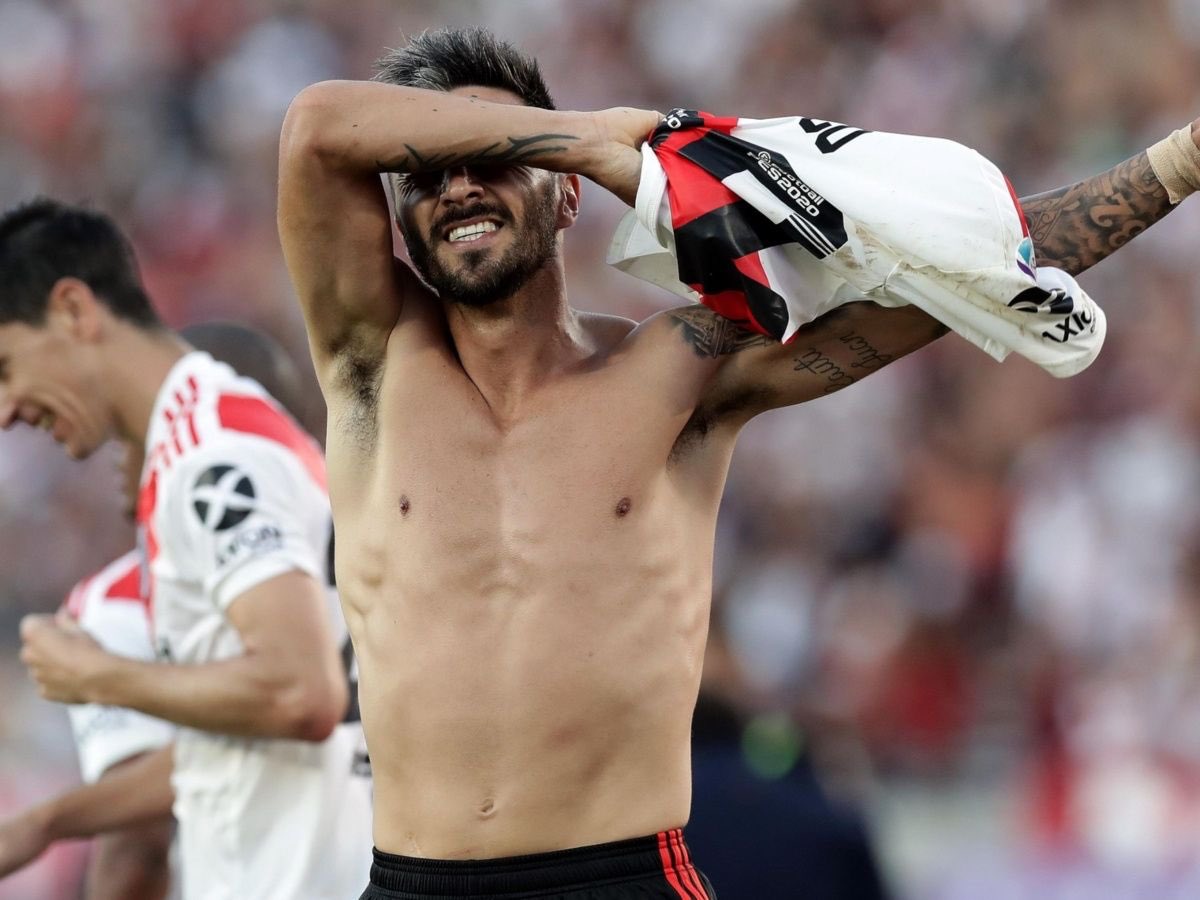 naabalbi's tweet photo. Debí pajearme un poquito más la última vez que nacho se sacó la camiseta 💔 https://t.co/ZdkQQZBrxk