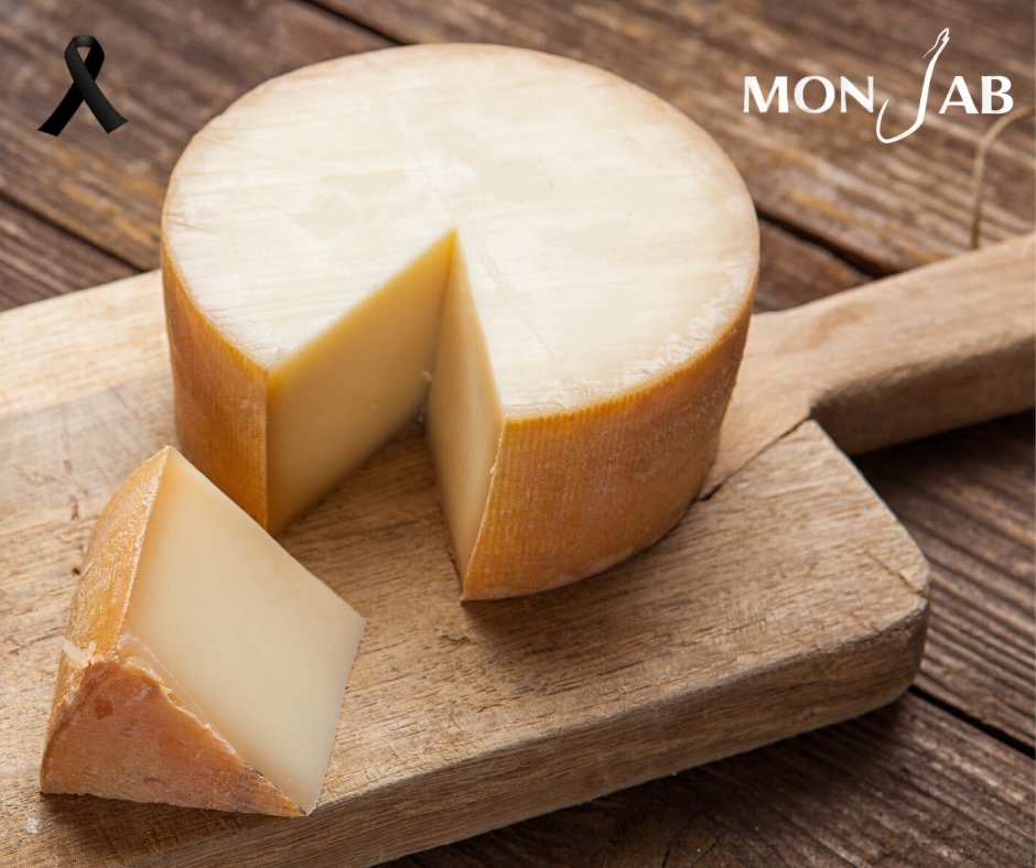 monjab__'s tweet photo. 🧀 Curiosidades sobre el #queso 

¿Sabías que en muchos casos el color de la corteza del queso indica la maduración y el tipo de leche empleado para su elaboración? 

#Monjab https://t.co/FrCgarp96B