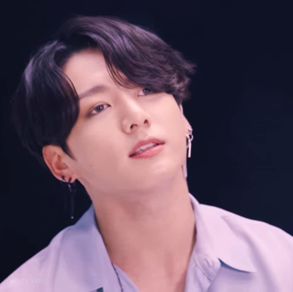 BelaidFurat's tweet photo. If I stream ON MV once a day at the end of the year I streamed it 365 times. there are at least 10M armys out there and if they do the same, after a year ON MV will have 3.6 billion views
so plz do your part today and #streamONMV
https://t.co/W5i4K8YcS3 https://t.co/6V69uGoJ3a