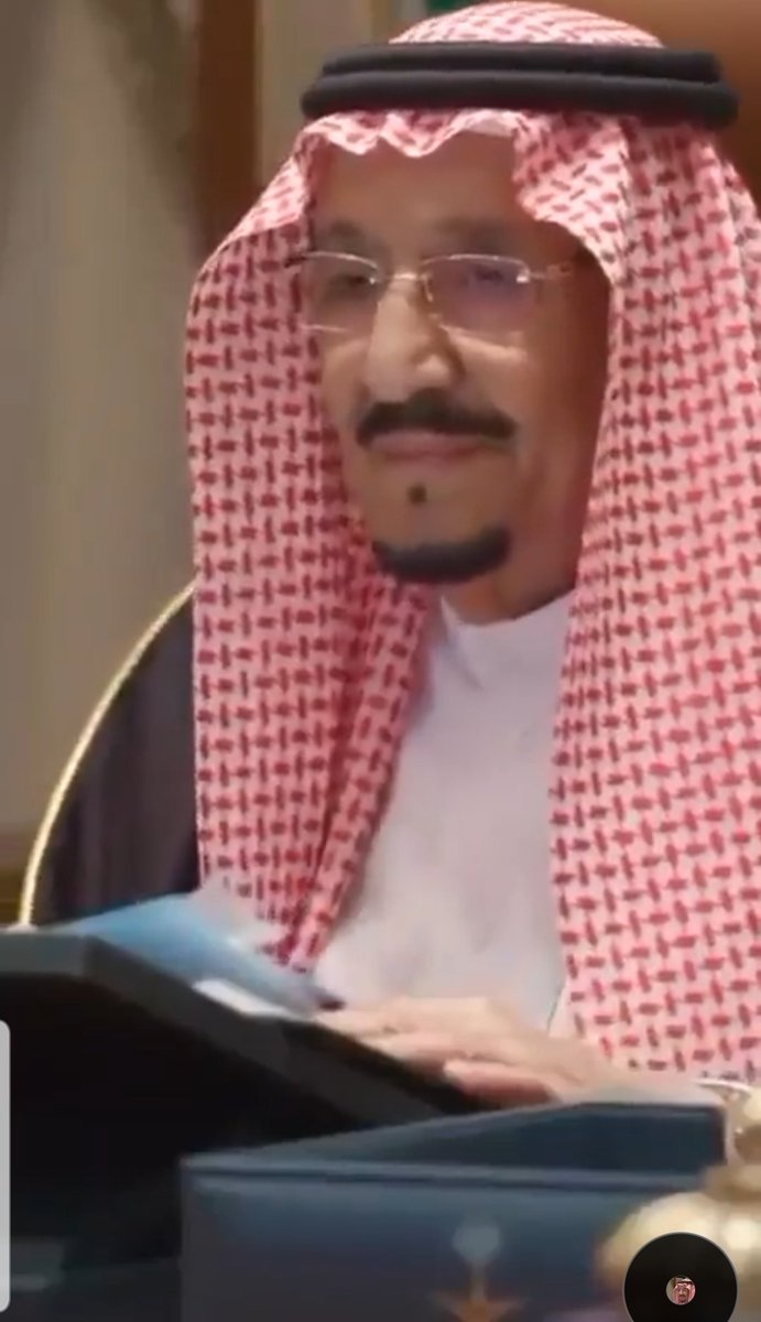 بثت البهجة والطمأنينة 
وحملت معاني ورسائل لا توصف بالكلمات ..
#ابتسامة_سلمان 
#السعودية