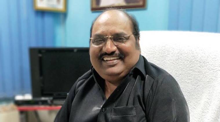 kryes's tweet photo. @JAnbazhagan அப்பா, பழக்கடை ஜெயராமனின்
பெயரில் ஒட்டிக்கொண்டுள்ள அப் 'பழக்கடை'
அவர்களின் எளிய குடும்பப் பின்னணி சொல்லும்!

ஆனால் MISA ஆவண ஏடுகள் &amp;
தமிழறிஞர்/நீதிபதி மு.மு. இஸ்மாயில் ஏடுகள்
அக் குடும்பத்தின் துணிவை
அதிகாரத்துக்கு அஞ்சா மக்கள் பணி சொல்லும்!

வாழி மகனும், தந்தையும்! https://t.co/iu7qYrwMSe