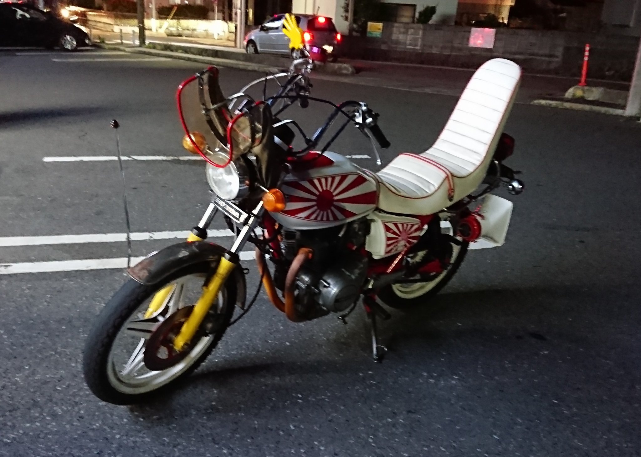 の*お様 族車セット　アップハン　ナポロッキー　風防　旗棒 の*お様 族車セット アップハン ナポロッキー 風防 旗棒 Amazon