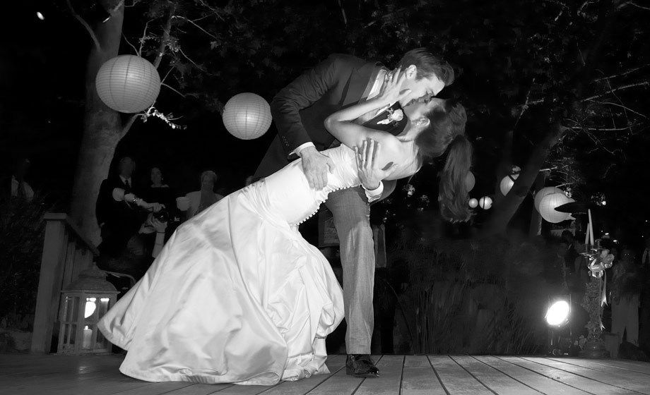 Armie Hammer Elizabeth Chambers Wedding Town And Country