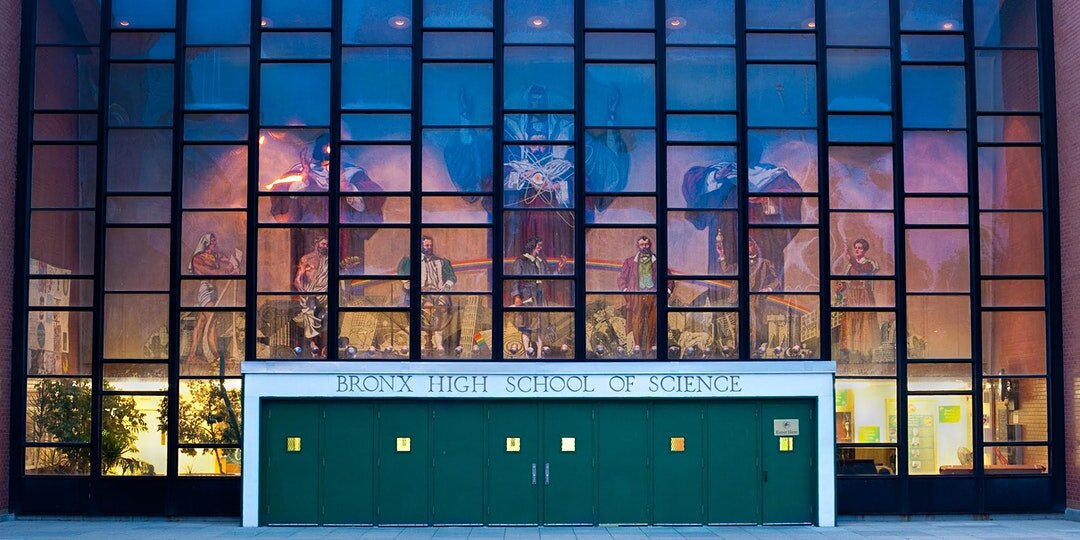 📅 Bronx Science All Alumni Call 2020
When: June 17 | 7–8 pm 
Where: Virtual (we'll send link to registrants)

Join our all alumni call to hear from Principal Donahue '77 and Alumni Foundation president Sang Kim '88 about Bronx Science and the Foundation.

bxscience.edu/alumni/events
