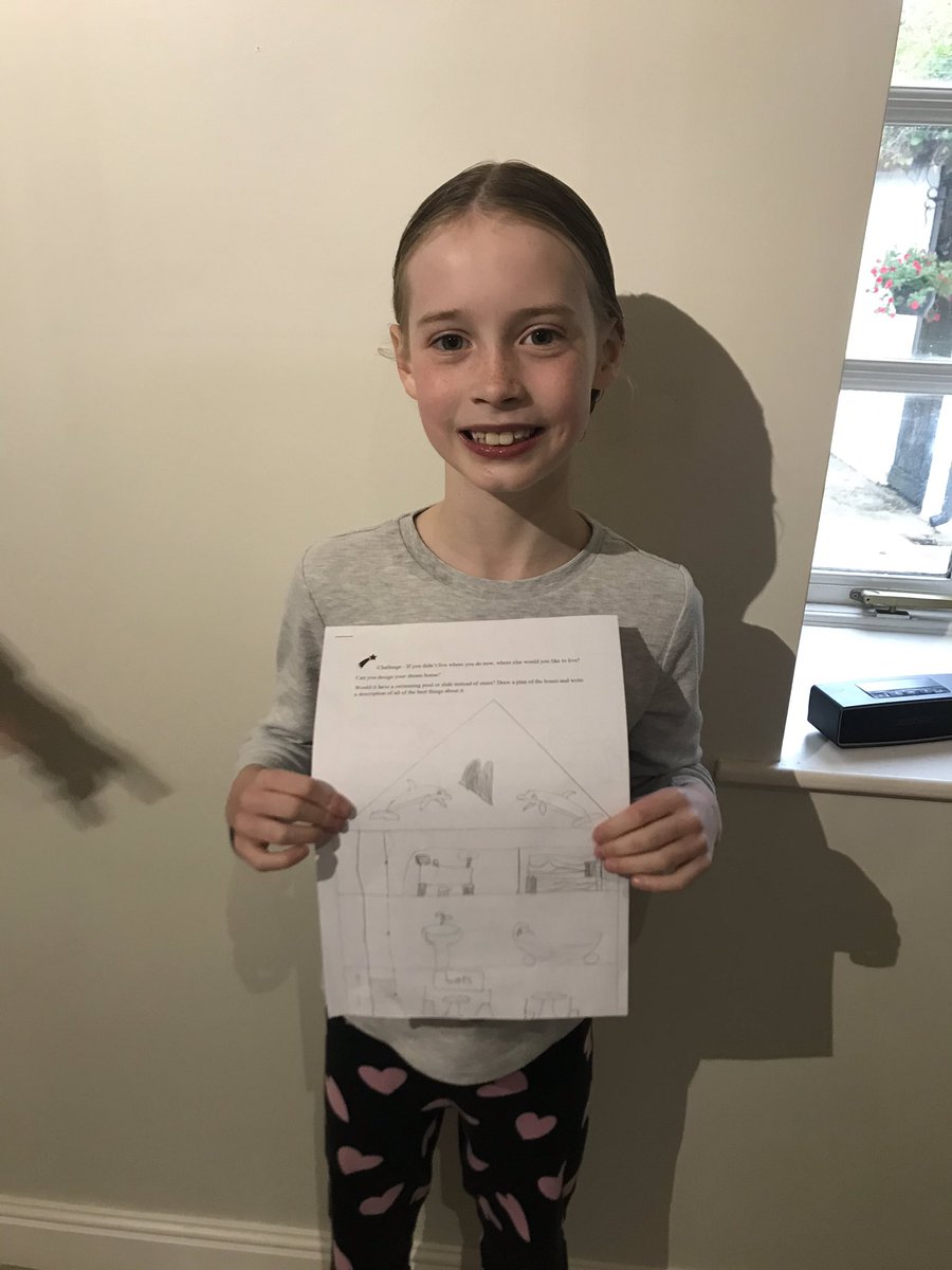 AlisonFrance9's tweet photo. @EGPA_Y2 Annie worked really hard last week to design a dream house and write all about it 😊 https://t.co/GWSDLcetJR