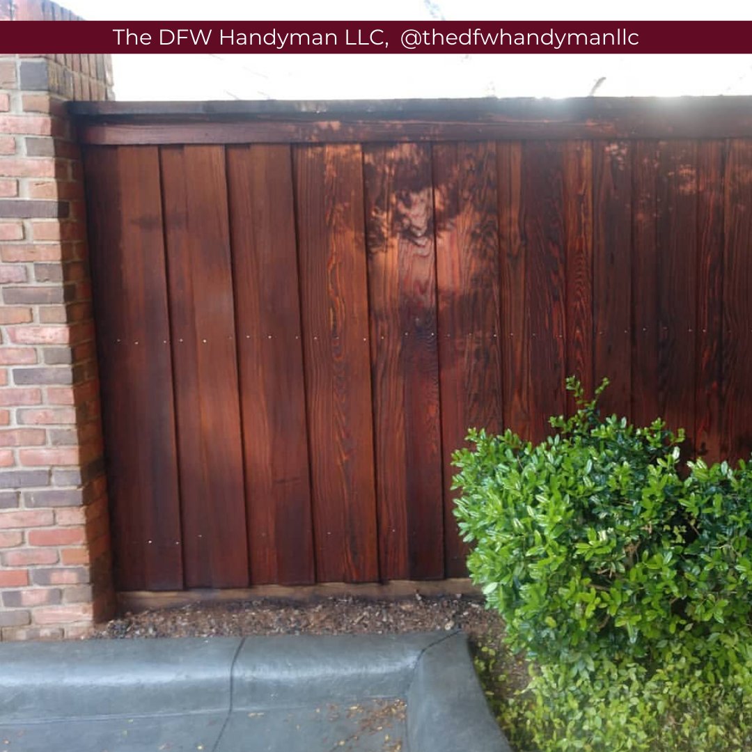 ReadySealinc's tweet photo. It’s a guarantee that this beauty will make you say:
“W - 😮 - W!”
#fence #readyseal #thedfwhandyman #handyman #landscape #dallas #goofproof https://t.co/MGEeYvU7z5