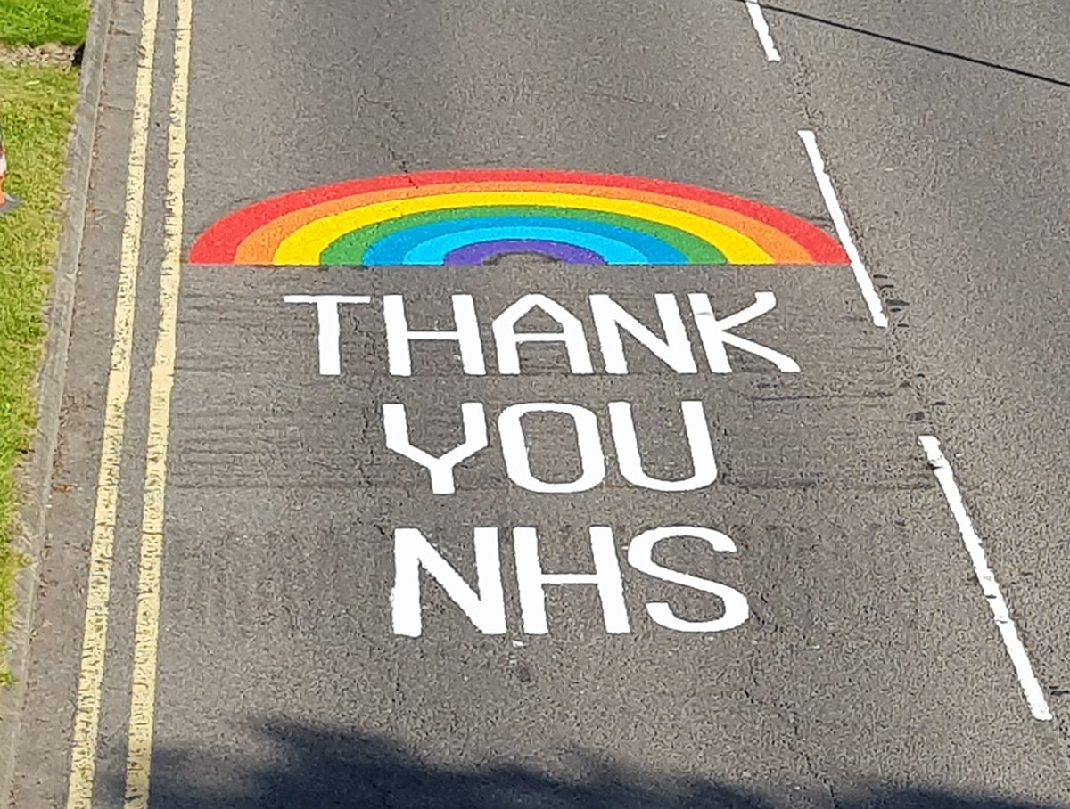 All staff at Ninewells want to say a big thank you to Wrightline Roadmarkings Ltd who created this amazing rainbow road marking to say ‘thank you’ to NHS staff. The rainbow is located beside the bridge on Ninewells Drive as you come into Ninewells Hospital
tinyurl.com/yauof7ph