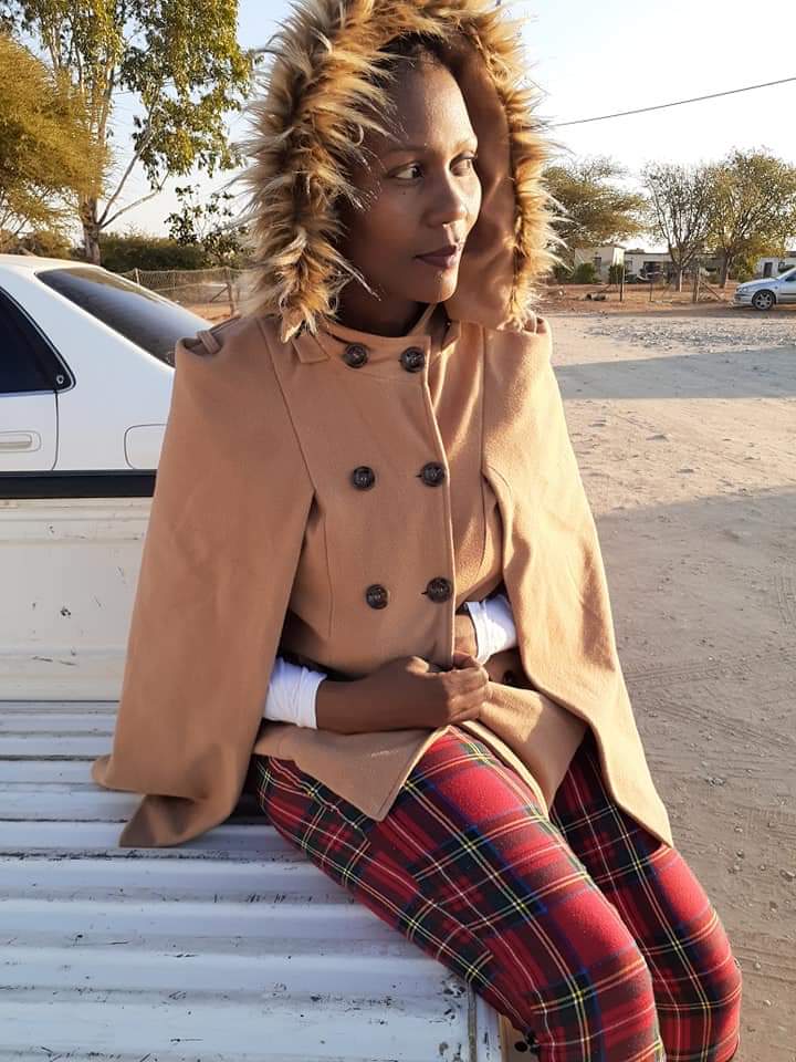 NtshepyK's tweet photo. When I was a girl... #lilThrowBack https://t.co/xnP7Rix3hQ