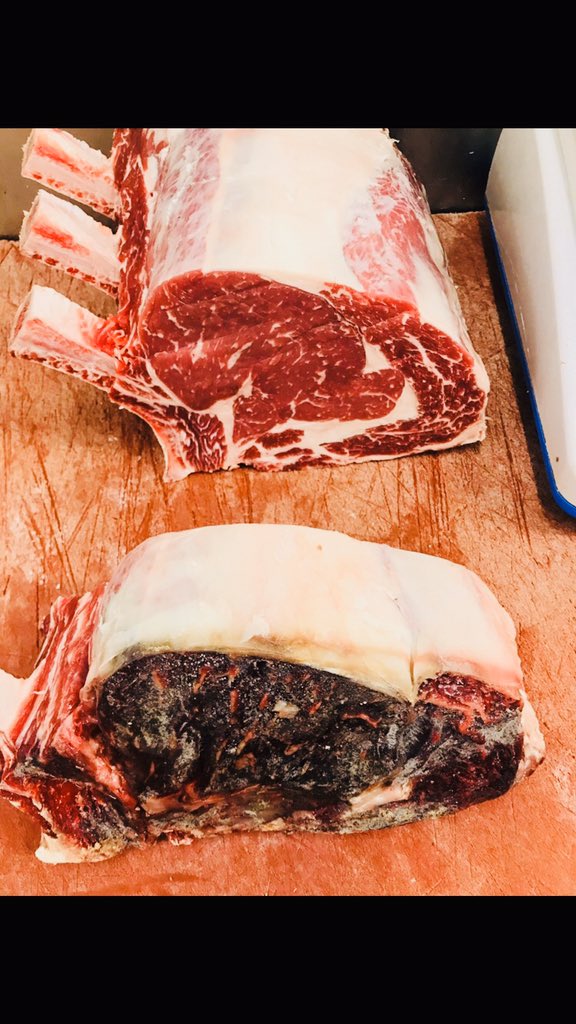 FATHERS DAY COMPETITION 

TWO LUCKY DADS WILL WIN AN AMAZING 50 DAY DRY AGED 750 GRAM CÔTE DE BOEUF 

SIMPLY RETWEET AND FOLLOW <a href="/frostybutcher/">Lee Horsley Frost</a> TO ENTER 

WINNER SELECTED AT RANDOM FRIDAY 19TH JUNE 

GOOD LUCK EVERYONE #FathersDay #Competition