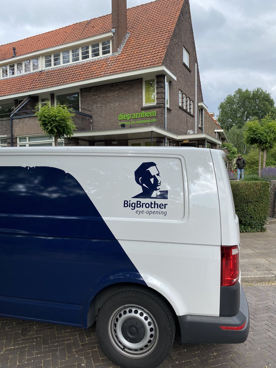 Nu moeten we oppassen in de studio.