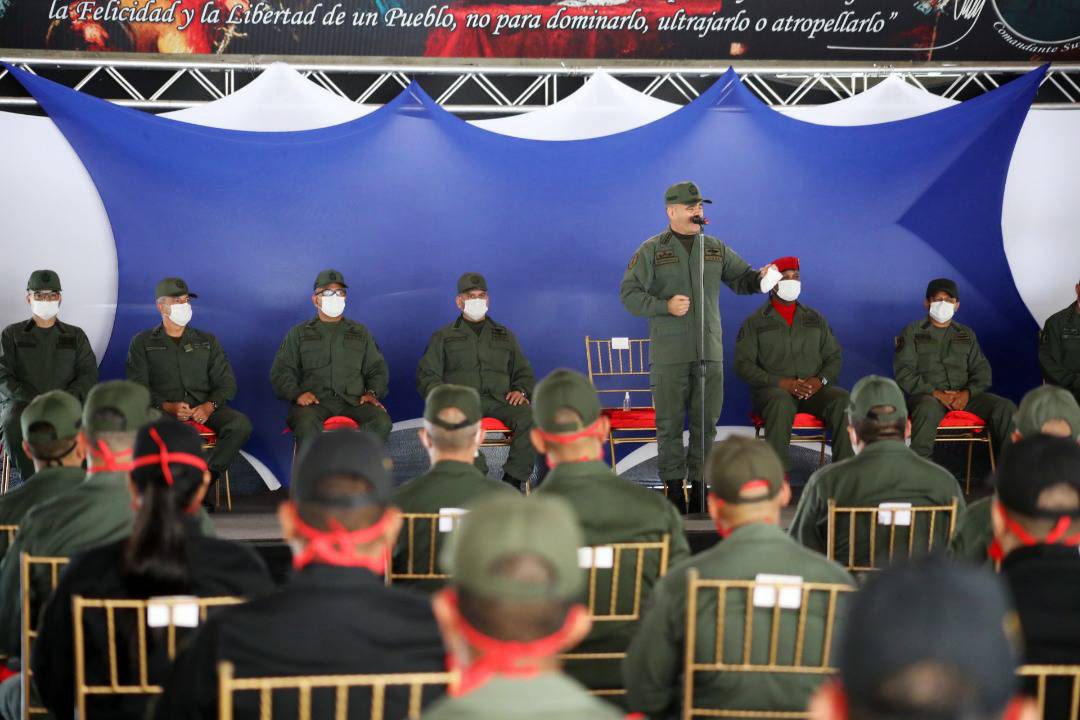 Tag venezuela en El Foro Militar de Venezuela  - Página 5 EaJj3QXWoAAMHSA?format=jpg&name=medium