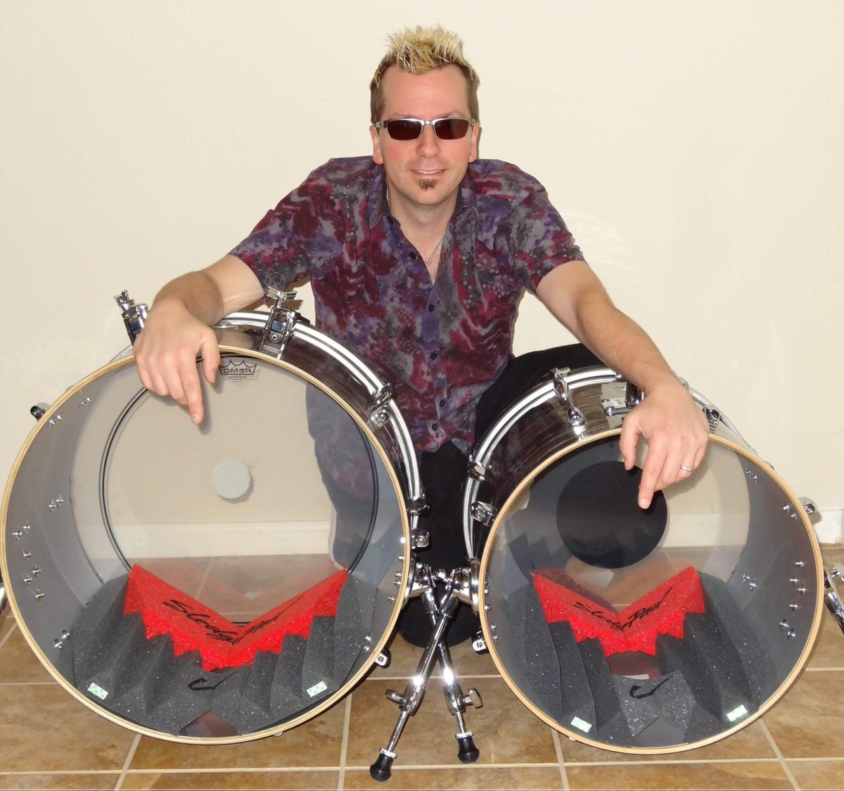 DPattersonMusic's tweet photo. The best device I've used in my 30+ years of drumming for muffling the kick drum ... @SledgePad #playdrumsplaysledgepad #sledgepad #dannypattersonmusic https://t.co/plFKotguDD