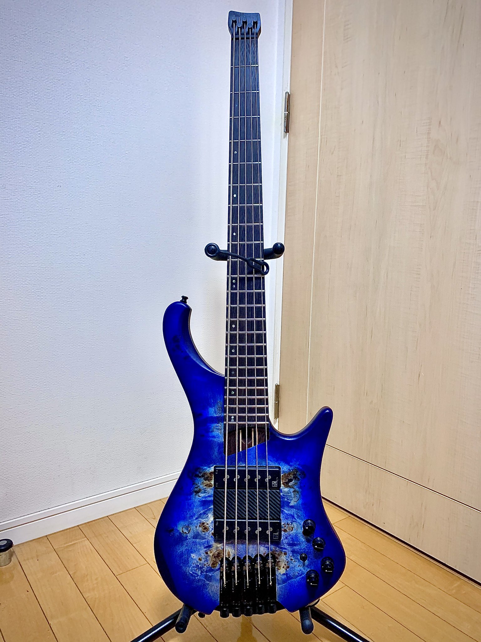 航平 Ibanez Ehb1505 めっちゃカッコいい 僕の青いギターかっこいい選手権 青いベース