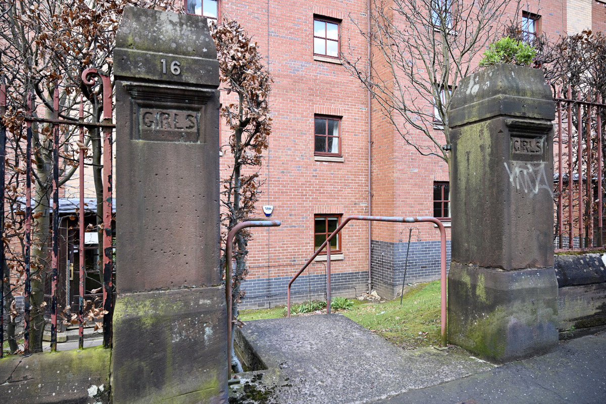 Turning a walk into a  @womenslibrary herstory treasure hunt are these gateposts from North Kelvinside School. The school was demolished and replaced with housing about 20 years ago, but the gateposts marked Girls (and Boys) remain.  #WomenMakeHistory