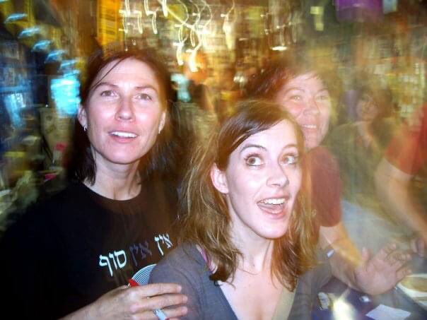 Happy birthday to Kim and Kelley Deal, born in Dayton, Ohio in 1961 