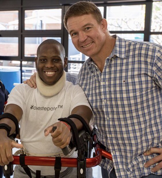 Dr_DeanAllen's tweet image. Can’t wait to interview these two great guys on Thurs 11 June for the @playersfund_sa #rugby show series. Join Fund recipient Lifa Hlongwa and @Springboks legend @JohnSmit123 in aid of this amazing charity 🏉🇿🇦 Tickets just R50 (£2.50!) available here: qkt.io/ThePlayersJohn…