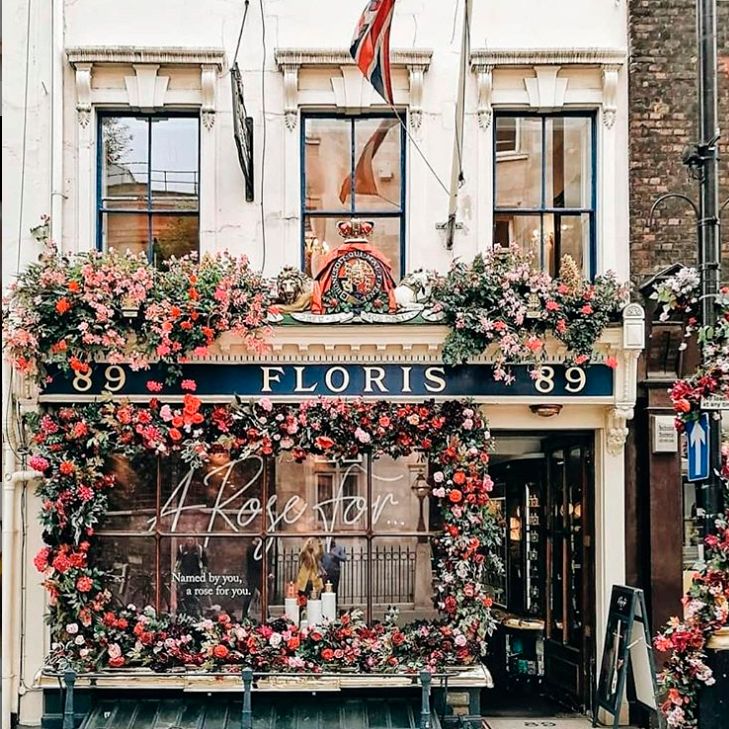 Now 290 years old, our family owned shop at 89 Jermyn Street is official is re-opening it’s doors on the 15th June. We look forward to welcoming back our customers safely. #florislondon #independentretail #backtobusiness #prettycitylondon  #jermynstreet Photo: @rubyandb