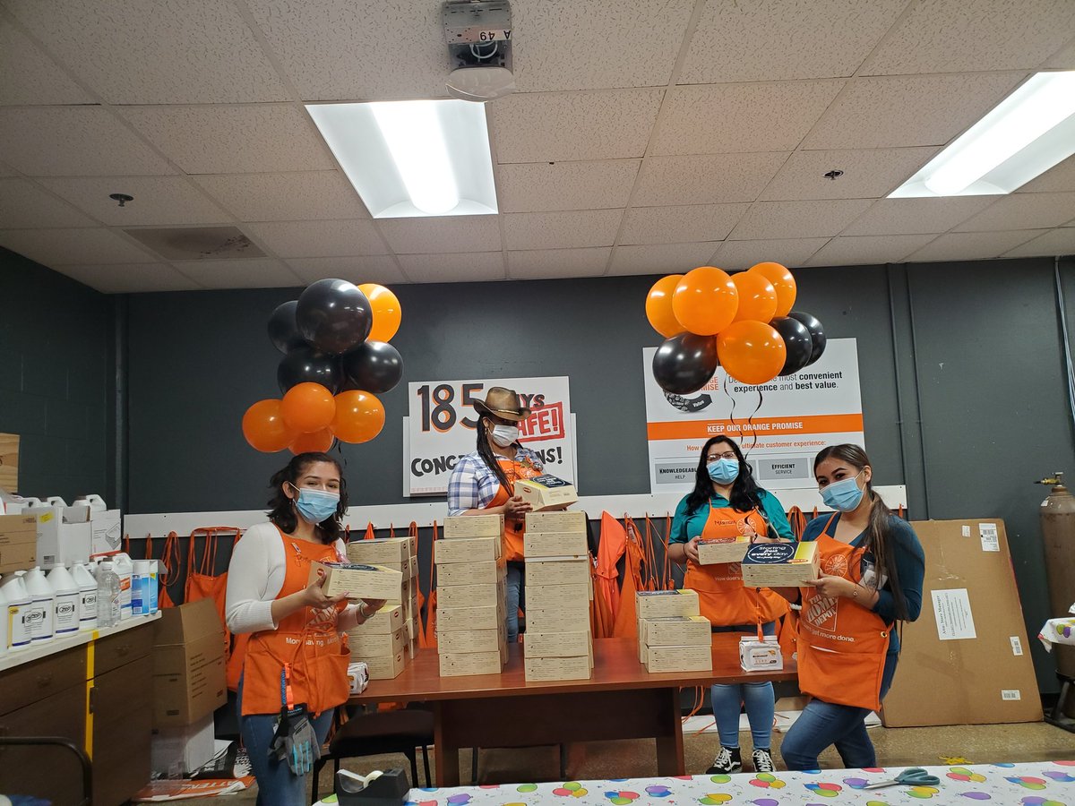 •°CHIA @THD0550☆ (@chia_thd) on Twitter photo Celebrating 185 Days Safe with our great associates <a href="/WhiteRockHD/">WhiteRockHD</a> !!! Thank you team!!!!!
#infocus #hdstrong #thd #orangepromise #SafetyFirst Celebrating 185 Days Safe with our great associates <a href="/WhiteRockHD/">WhiteRockHD</a> !!! Thank you team!!!!!
#infocus #hdstrong #thd #orangepromise #SafetyFirst