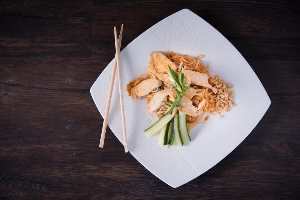 It's #TakeoutDay Canada! You'll find extraordinary flavours and authentic Thai food at #NiagarasFinestThai here in #NOTL. 
Menu: niagarasfinestthai.com