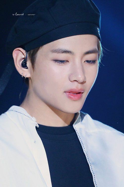 tae_ricaprio's tweet photo. #تهیونگ_میخوام
#i_want_taehyung
💋💋💋💋💋💋💋💋💋💋💋💋💋💔💔💔💔💔💔💔💔💔💔💔💔💔🔥🔥🔥🔥🔥🔥🔥🔥🔥🔥🔥🔥🔥 https://t.co/VLjlZQRj9y
