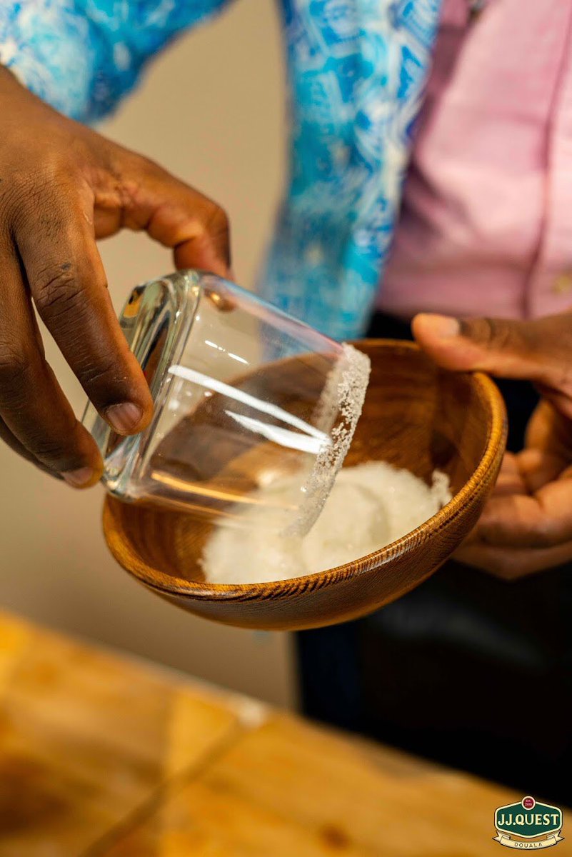 JJQUESTCMR's tweet photo. Special thanks to Alexander Quest, @Voodart @alphee_adimi @Junemachia @KristianMbappe @dipi_jeph & Linda K 🥳
#VisiterLAfrique #Cocktail #Douala #JJQUEST #JeanFilliouxCognac https://t.co/1KSfv4fPoF