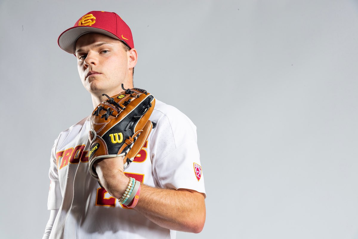 USC_Baseball's tweet photo. #Congrats to our 4️⃣ Trojans on the Pac-12 Academic Honor Roll!

Bart West
@BShockUSC 
Jason Starrels
@JT_FOE 

Release: https://t.co/RbaX3DuJQH https://t.co/qRr4kkCapY