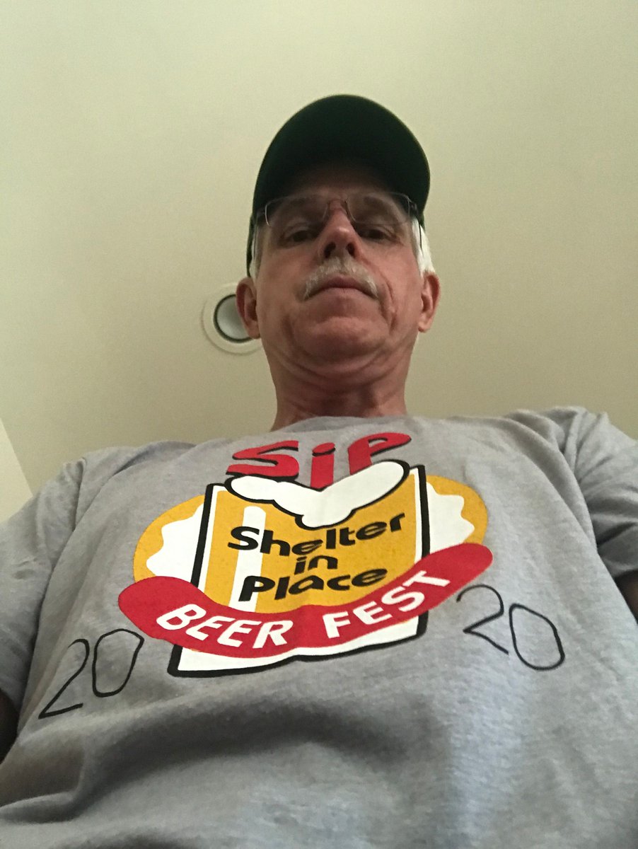 UnfilteredCraft's tweet photo. Many thanks to Dr. Randy Davis for supporting the #SIPBeerFest cause and for being on the frontlines saving lives. https://t.co/iAWdztSQ3v