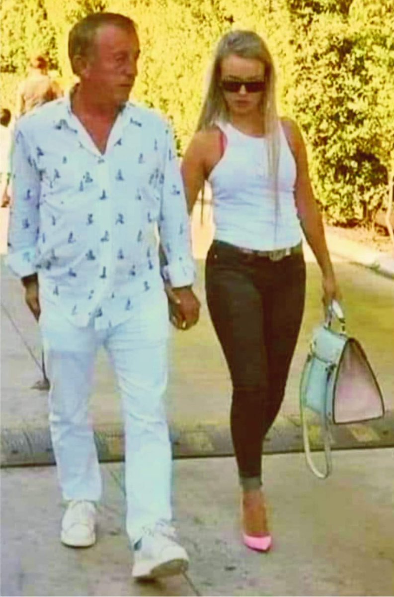65 yaş üstü için yasak kalkmadı 18 yaş altıyla nasıl sokağa çıkıyor ??....