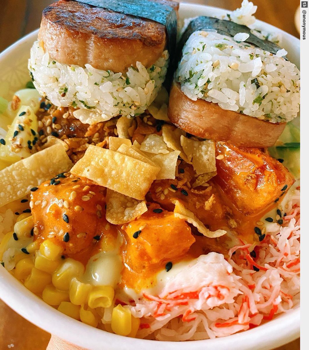 HealthReviewsCo's tweet photo. Poke bowl and Spam Musubi 👅👅 📍 . . #foodie #denverfoodie  #spammusubi               #poke #seafood #freshfish https://t.co/8LAYjEn3um