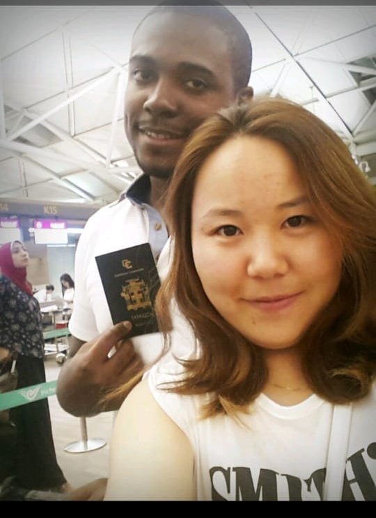 LeonSamms's tweet image. 5 years ago. Asian wives matter..happy wife happy life.