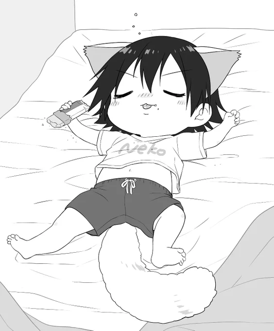 腹と舌出して寝がち 