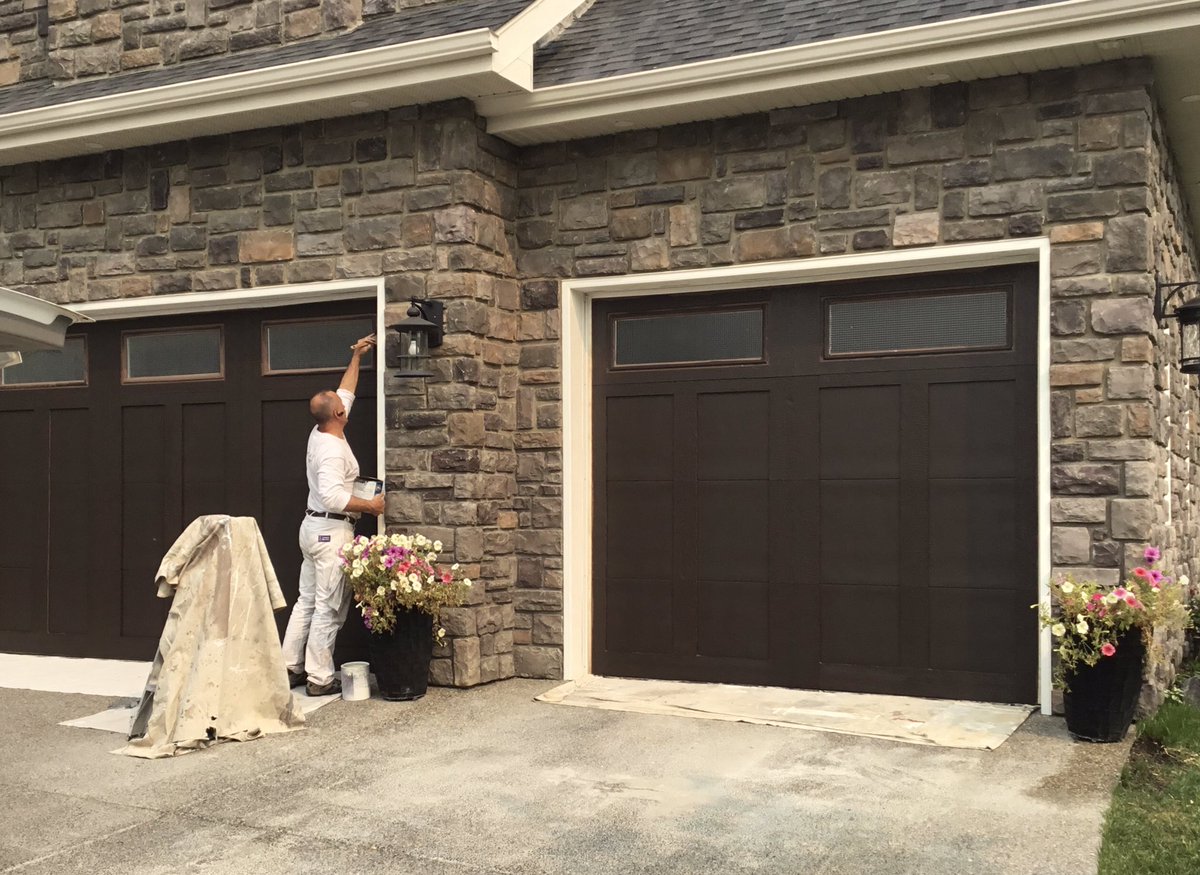 brettedward56's tweet photo. Time for a change ? Refresh or change the look of your house.We can  talk about your options at (403)921-3622  .#yycexteriors #yyctrades #calgaryliving #yyclife #yyc #yycrenovations #yychomes https://t.co/B8udtviRd2
