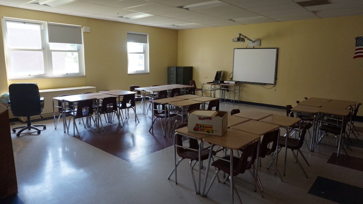 Taking down everything in your classroom at the end of the school year is always extremely bittersweet, but this year is heartbreaking. #teacher #teacherlife #endoftheschoolyear