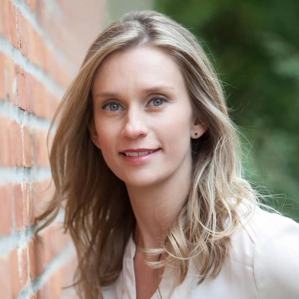 SalfordChoral's tweet photo. We’re delighted to be welcoming composer Sarah Quartel to our rehearsal to talk about her work! We have been singing ‘Wide Open Spaces’ during lockdown.

Sarah will be joining us from Canada - one of the advantages of this technology we have come to rely on during these times! https://t.co/oJFQxk1N9E