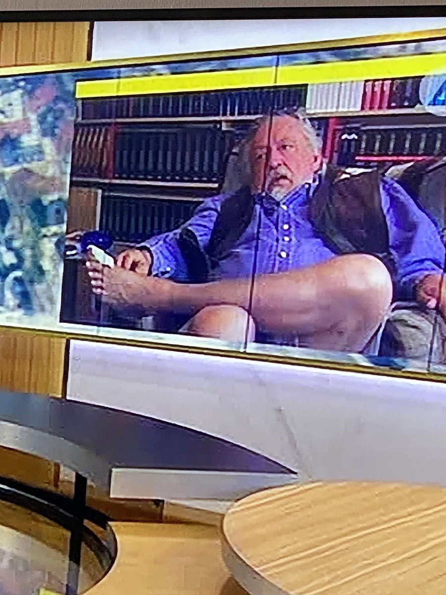 Första skypemötet i karantän vs idag
