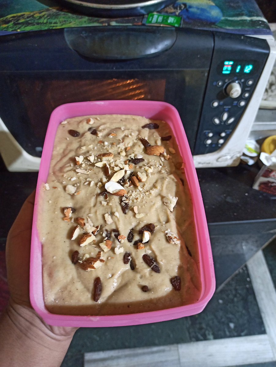 boomshankar_'s tweet photo. Banana Cinnamon Cake with Raisins and Almonds 😋
#BoomBaker
#ChefBoom https://t.co/ZKBp0U9HRs