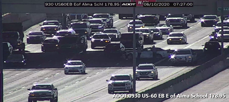 ArizonaDOT's tweet image. I-10 WB at Country Club: A crash is blocking multiple lanes. #phxtraffic