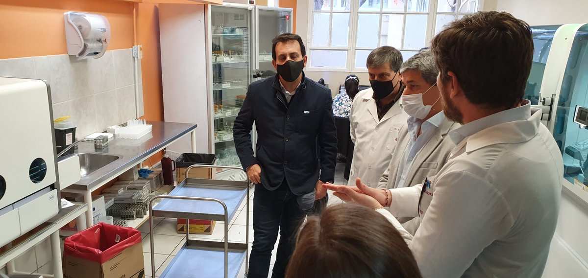 #OSEP recorrimos junto al intendente de Godoy  Cruz <a href="/TadeoGZ/">Tadeo Garcia Zalazar</a> el servicio de laboratorio del Hospital El Carmen, donde hemos incorporado una cabina de bioseguridad.